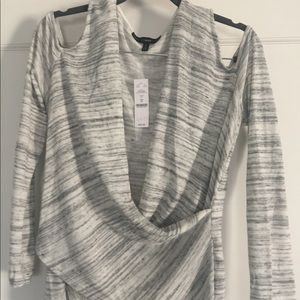 Soft shoulder sweater